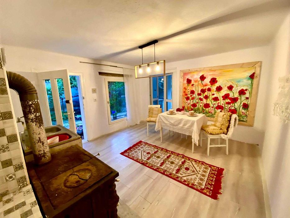 Casa cu farmec boem de vanzare in Moneasa