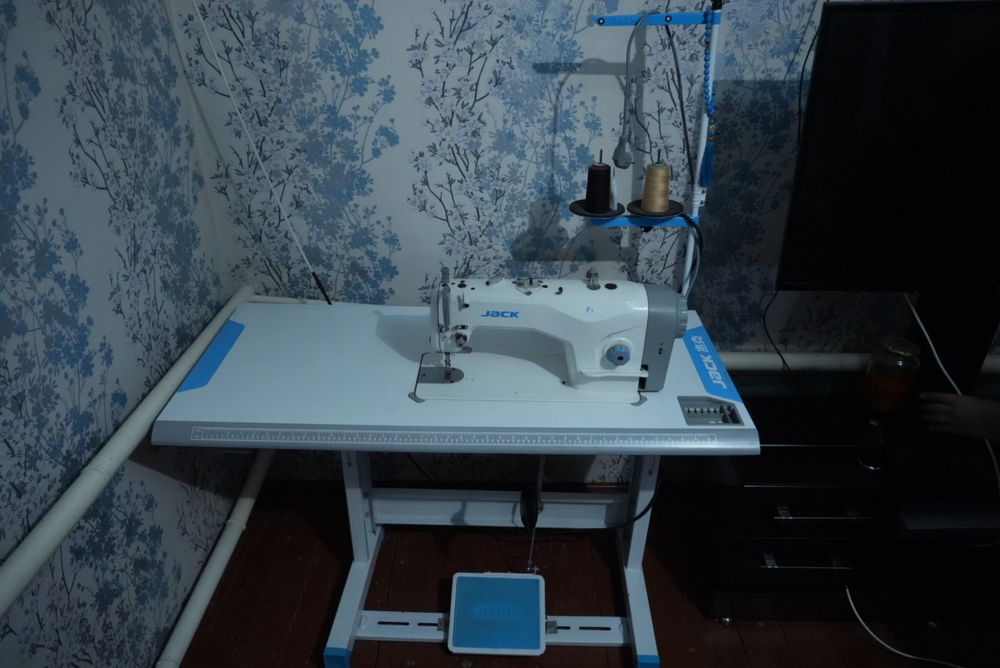 Jack F3 sanoat tikuv mashinasi sotiladi