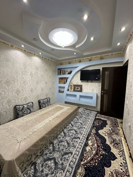 Dom  sotiladi 3 xona