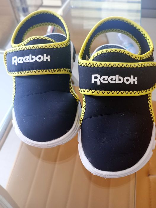 Детски сандали на Reebok