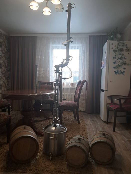 Продам дистилятор