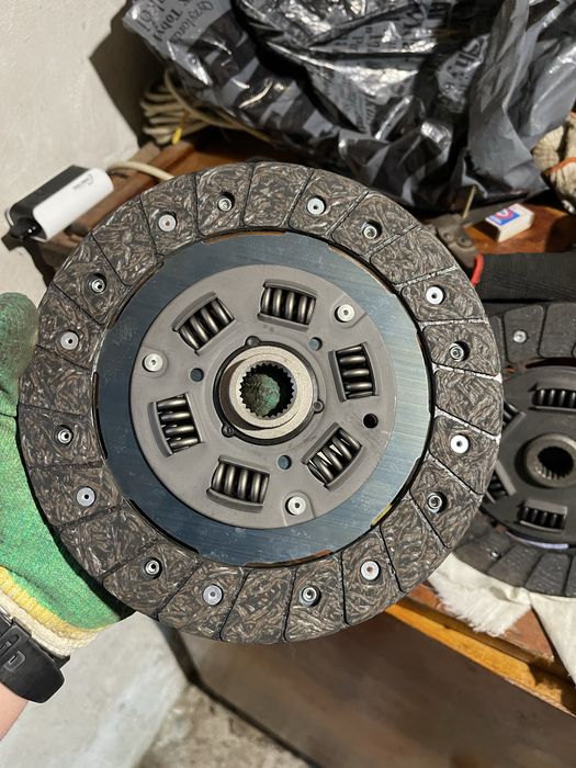 Диск сцепления Renault Logan k4m