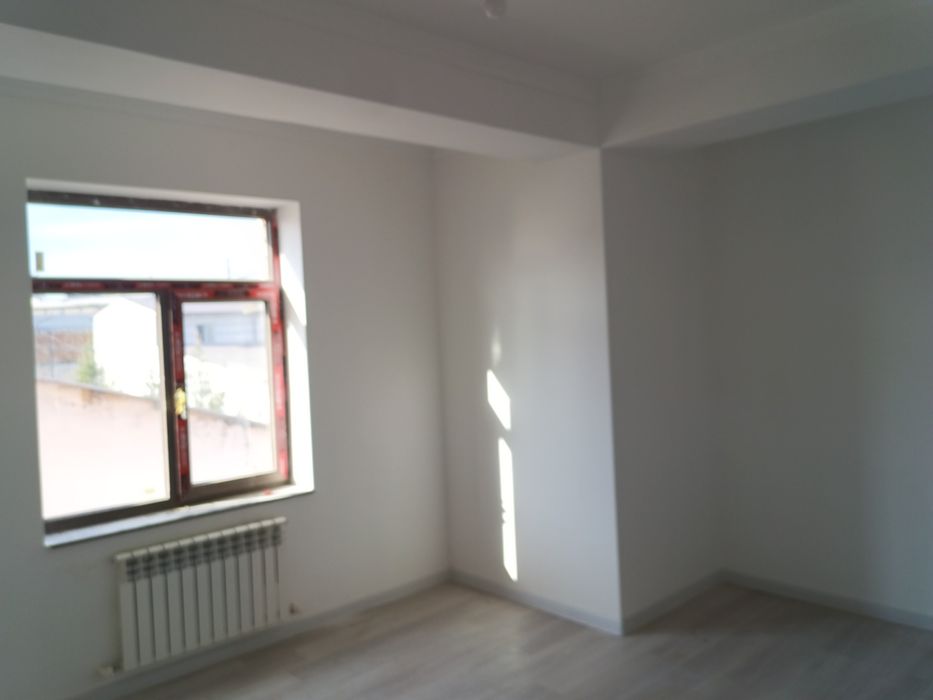 Продаётся дуплекс квартира 4/2-3/3 На метро Чоштепа 145м2