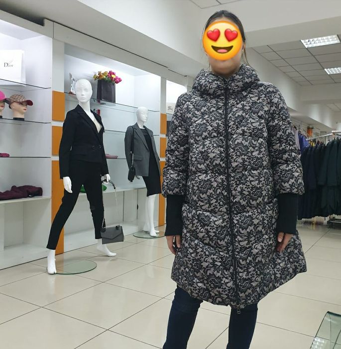 Куртка для девушки.