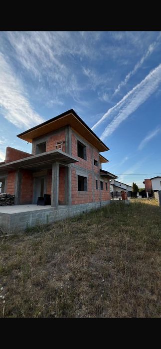 Casă La Roșu de vanzare Glamboc Deal