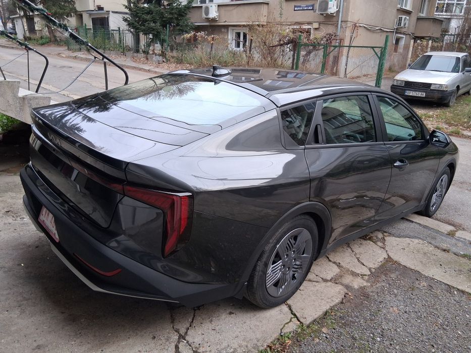 Киа   К4  LX 2.0