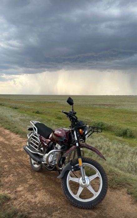 Мотоцикл 175 v16