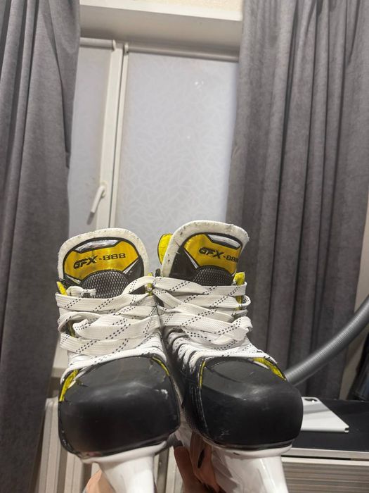 Продам Коньки астана