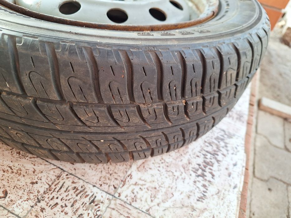 Продам шины R14 185/60