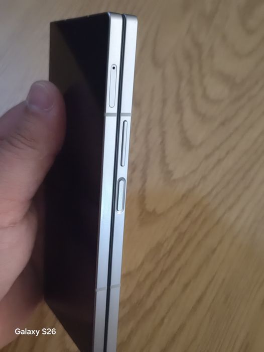Samsung Z fold 6