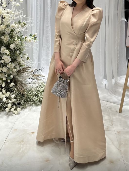 Продам платье носила 1 раз