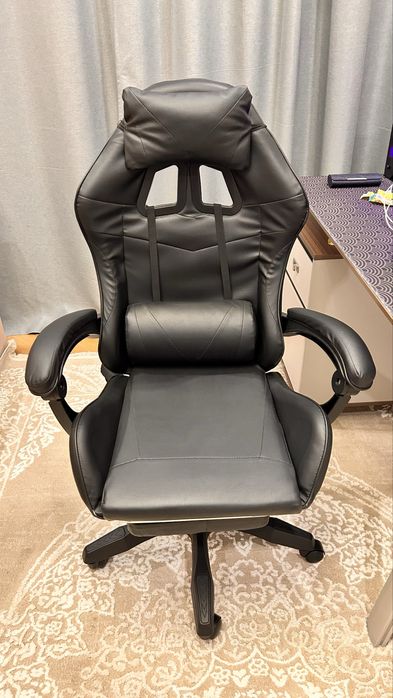 Продам игровое кресло для пк