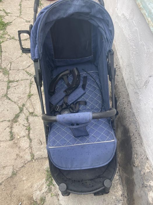 Коляска срочно сатылады