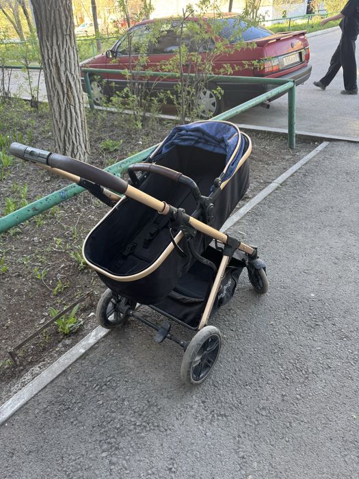 Продам коляску не дорого