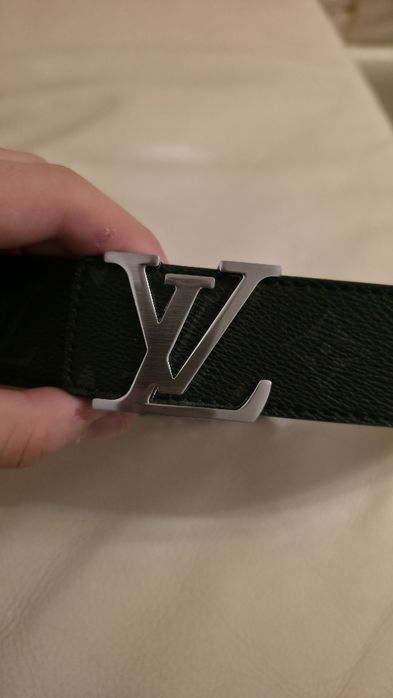 Curea Louis Vuitton