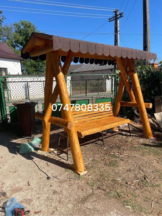 Realizam balansoare rustice din bile de brad