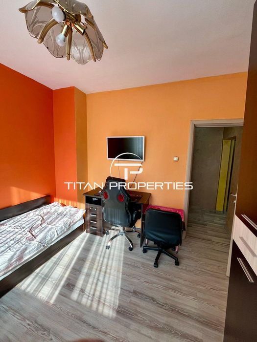 Тристаен апартамент за продажба в кв. Кършияка