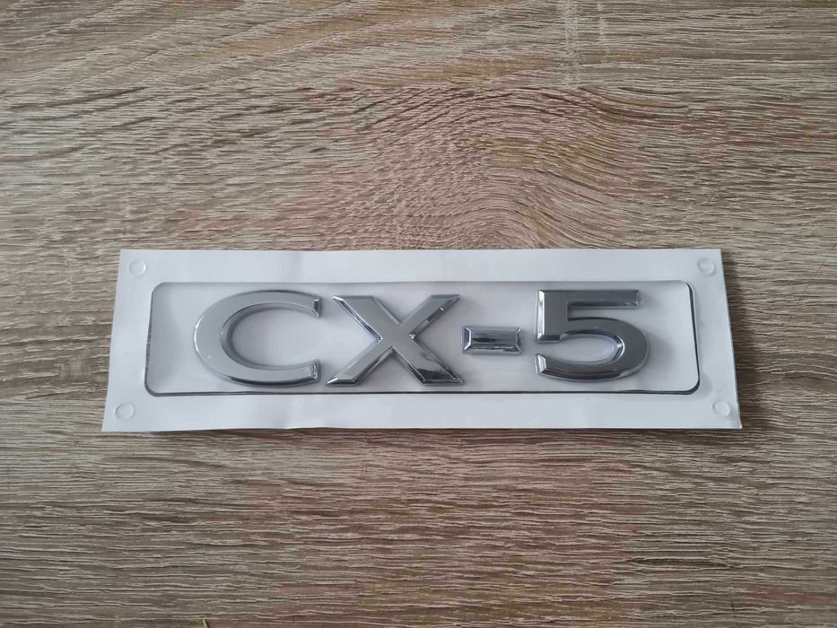 Сребрист надпис Mazda CX-5 нов стил