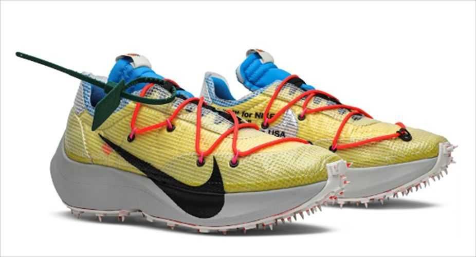 Дамски маратонки Nike