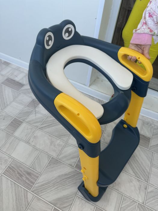 Сиденье детское на унитаз