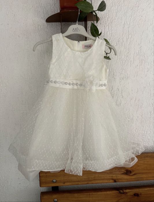 Официална рокличка