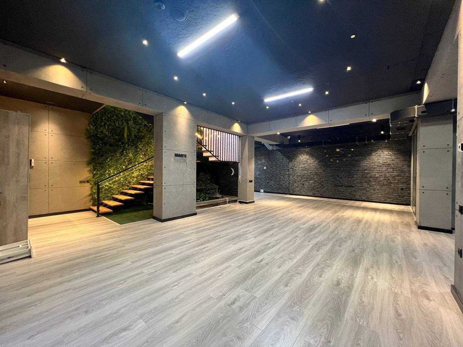 Отдельностоящее здание 580м2, ориентир Grand Mir Hotel