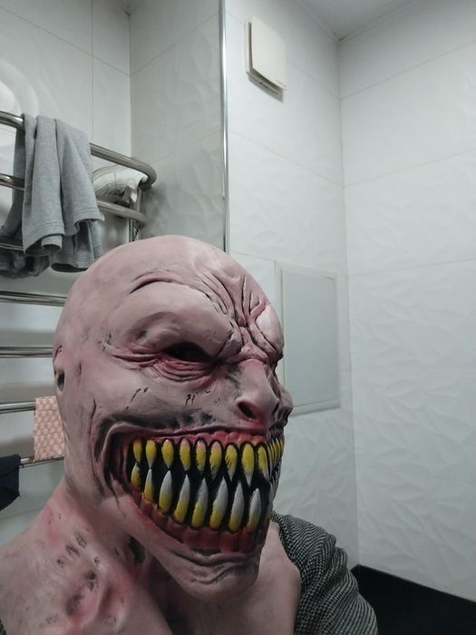 Маски для розыгрышей страшные ужасные