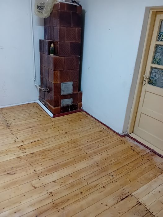 Raschetare pardoseli Lemn