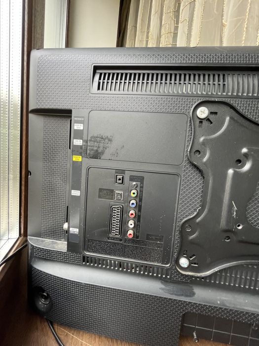 Продам телевизор