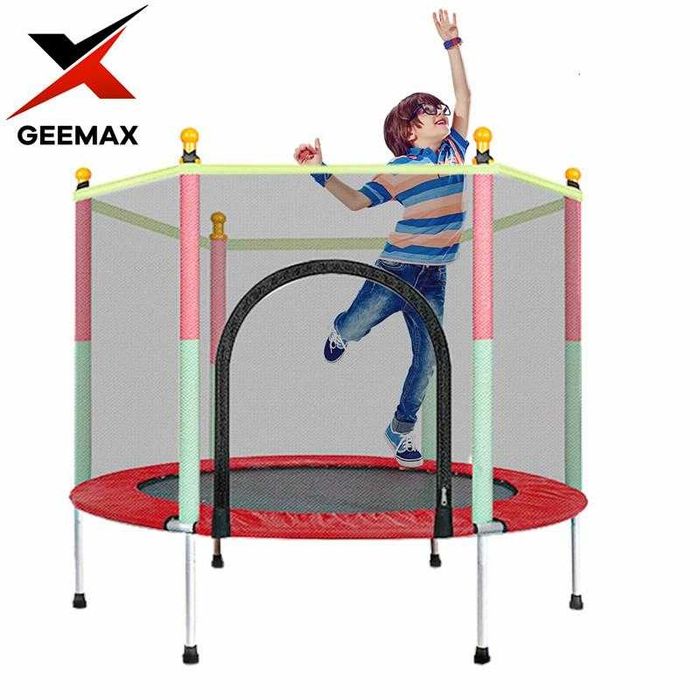 Батут детский для дома и улицы 140 см с сеткой, каркасный