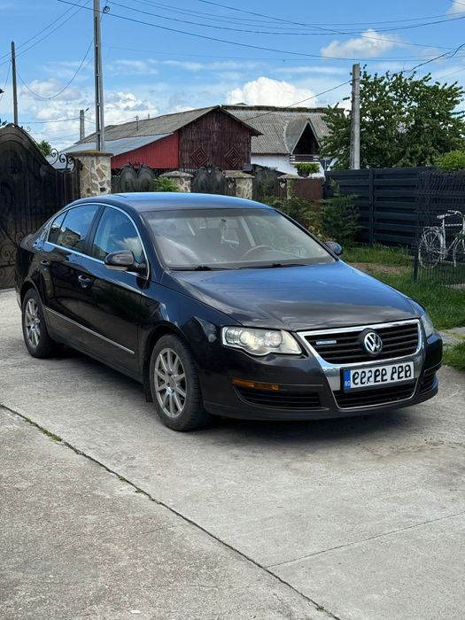 Passat b6 euro 5 2.0 tdi bixenon clima incalzire scaune