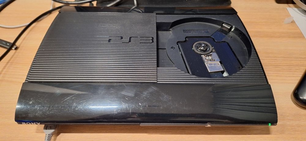 Playstation 3 Super Slim 500 gb