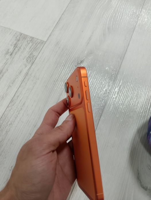 Iphone 11 в корпусе iphone 17 pro