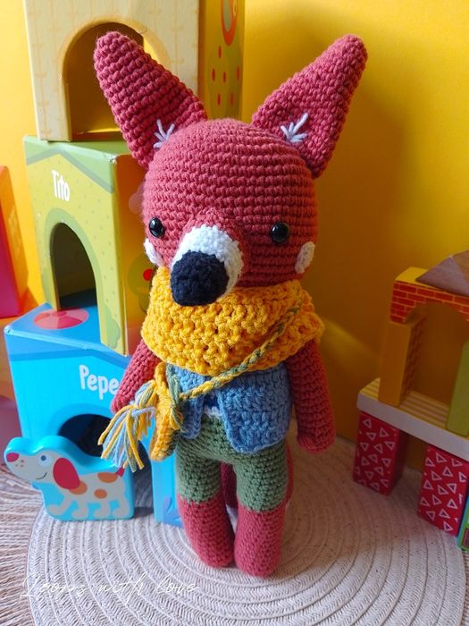 Плетена играчка - лисица