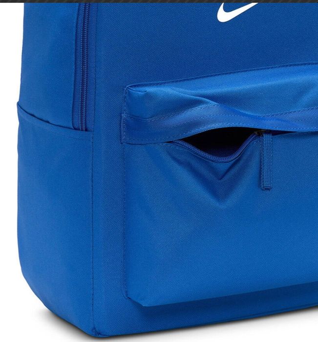 Оригинална раница на Nike/ Chelsea.