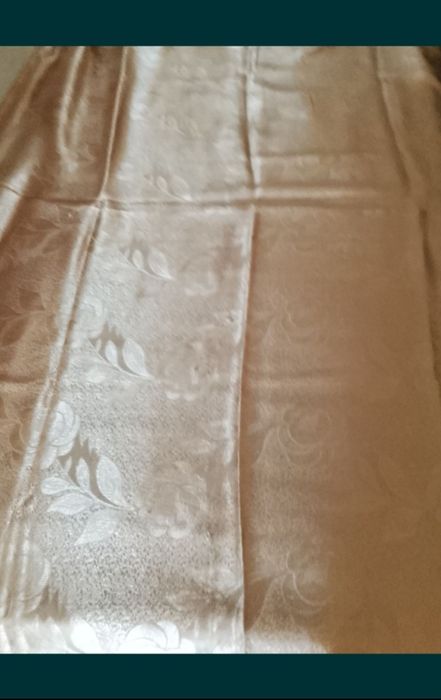 Шторы.Ткани:парча,бархат.