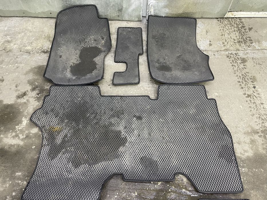 Ева Полики Делика