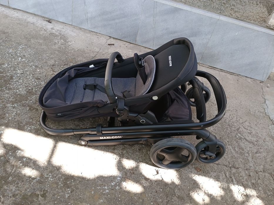 Детска количка Maxi Cosi Lila CP Essential Black + кош за новородено