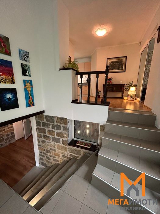 Продава се Къща в Севлиево - 154 кв.м за 991 €/кв.м - Снимка #15