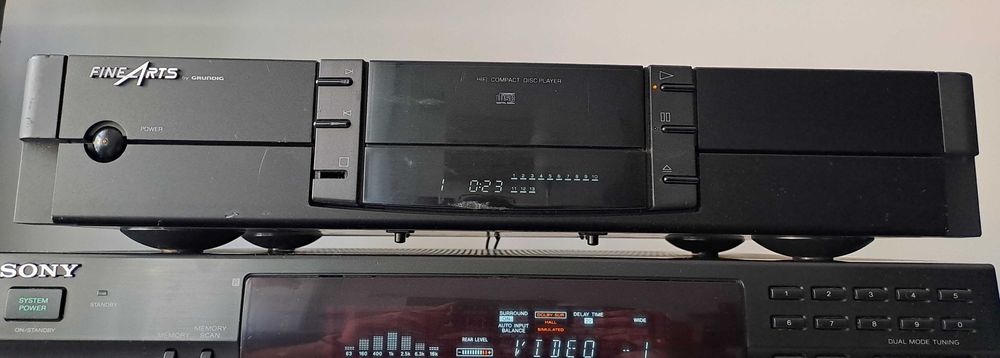 Radio Grundig FineArts Tuner T1 – CD 11 Player – Functionale – Pret Pachet radio + CD 200 lei