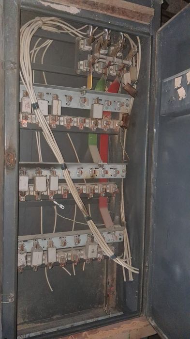 Продам ВРУ-0,4кВ щитовая