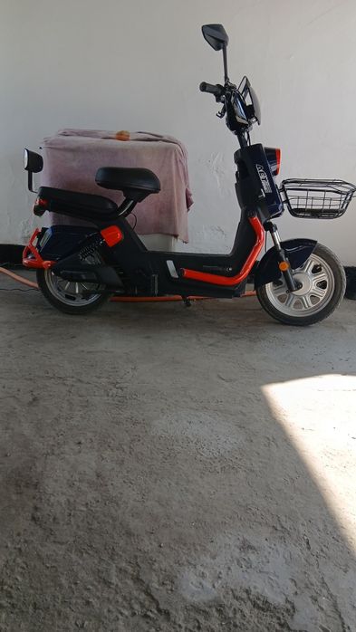 Танк срочно прадаю