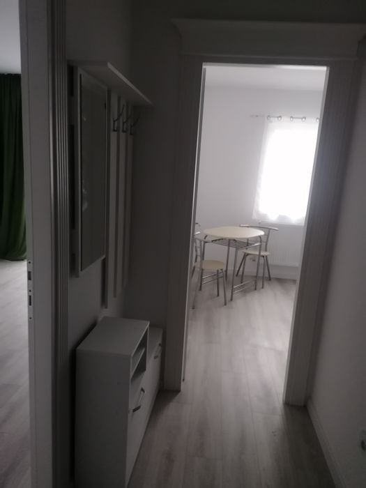 Apartament cu o cameră de închiriat