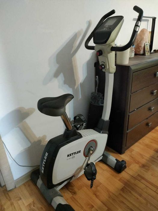 Велотренажер Kettler Giro M