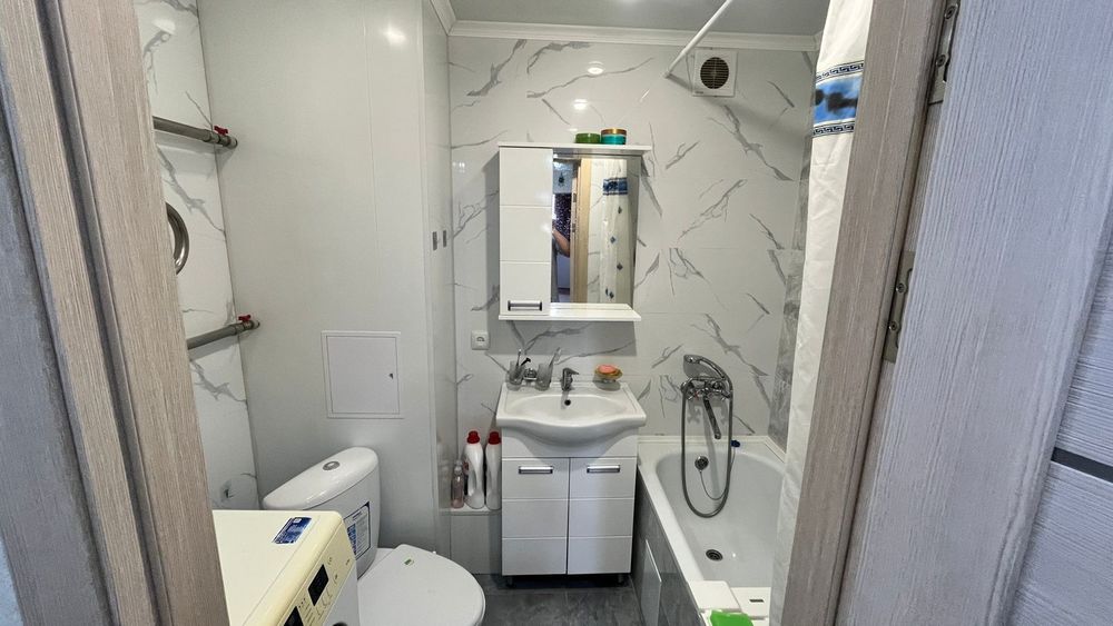 Продается 3-комн (4-4, 11 эт)