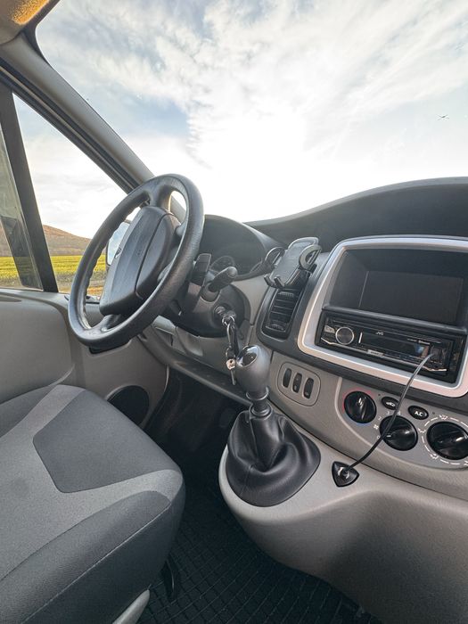 Reanult Trafic Passanger 2012