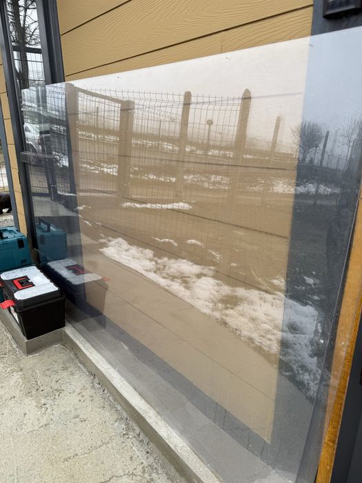 Плексиглас с  UV защита