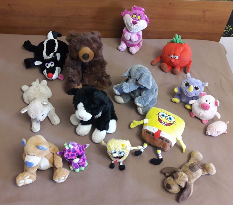 Плюшени играчки големи и малки