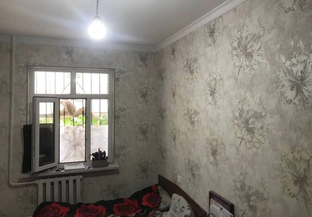 Юнусабад 12 квартал 2/1/4 (50²) продаётся квартира