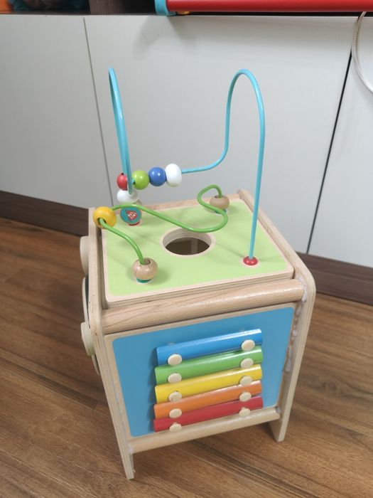 Продам детский бизикуб